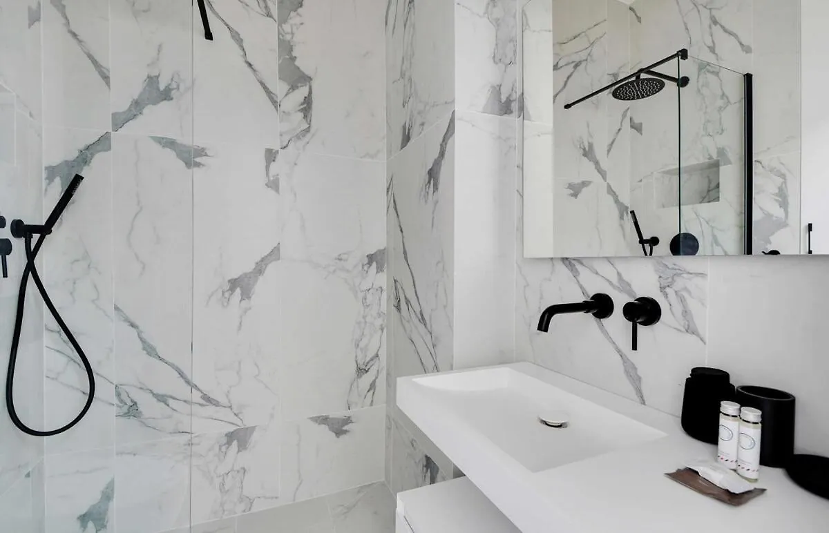 Cmg Voltaire Nation Apartment Paris