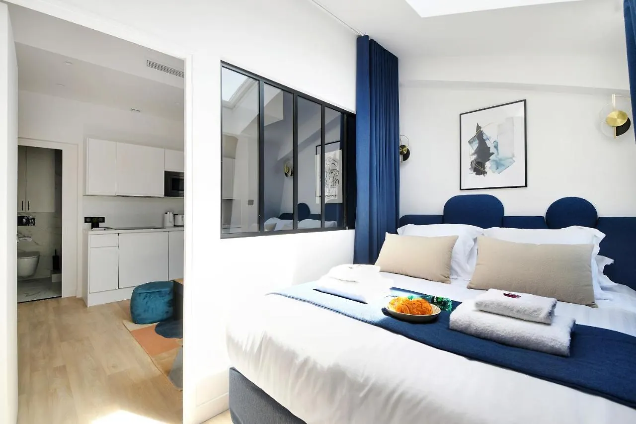 Appartement Cmg Voltaire Nation à Paris 0*,  France